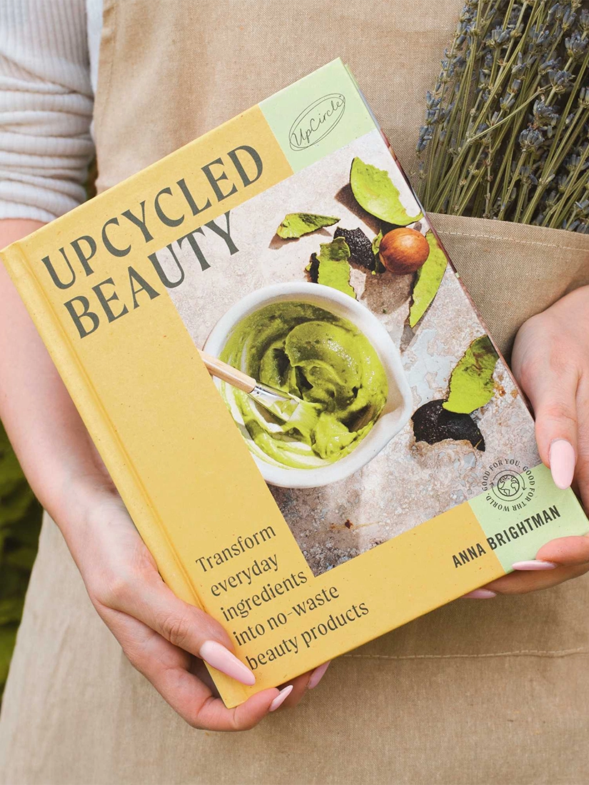 UPCIRCLE-BEAUTY-BOOK-hardback-book-6