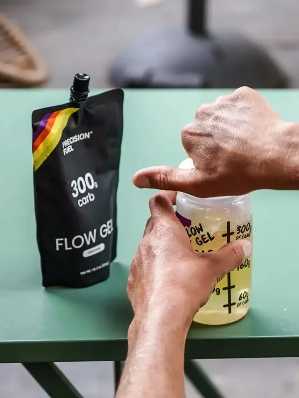 PRECISION-FUEL-AND-HYDRATION-441525-flow-flask-120ml-3